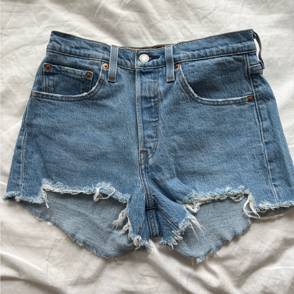 Levi's 501 Shorts Size 27